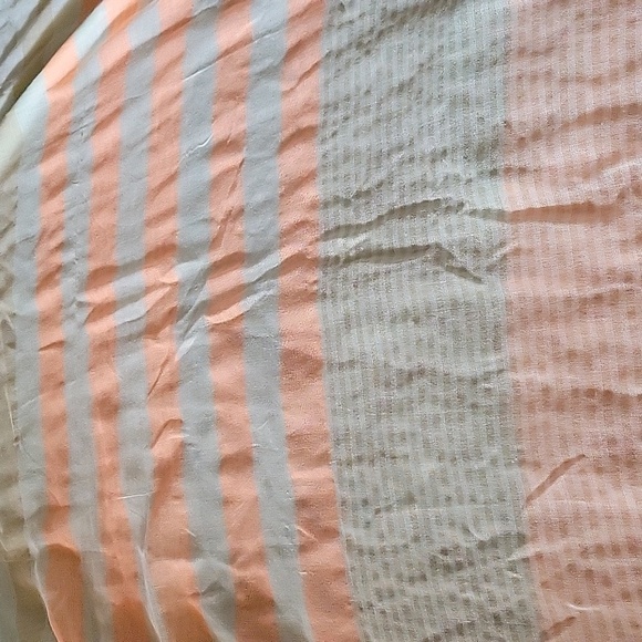 3/$20 VTG LAON FASHIONS Pastel Striped Lightweight Gauze Infinity Summer Scarf - Picture 7 of 12